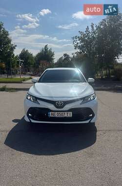 Toyota Camry  2018