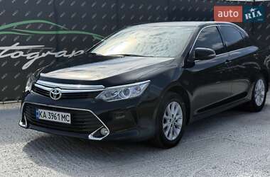 Toyota Camry 2017