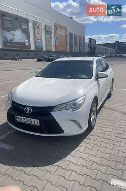 Toyota Camry  2015