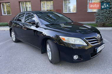 Toyota Camry  2011