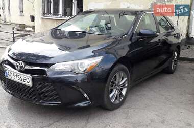 Toyota Camry  2016