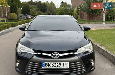 Toyota Camry  2016