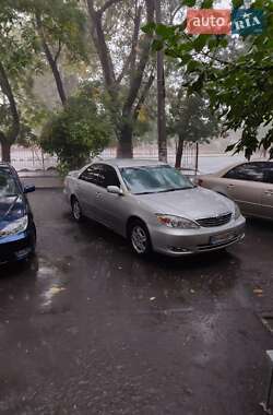 Toyota Camry  2003