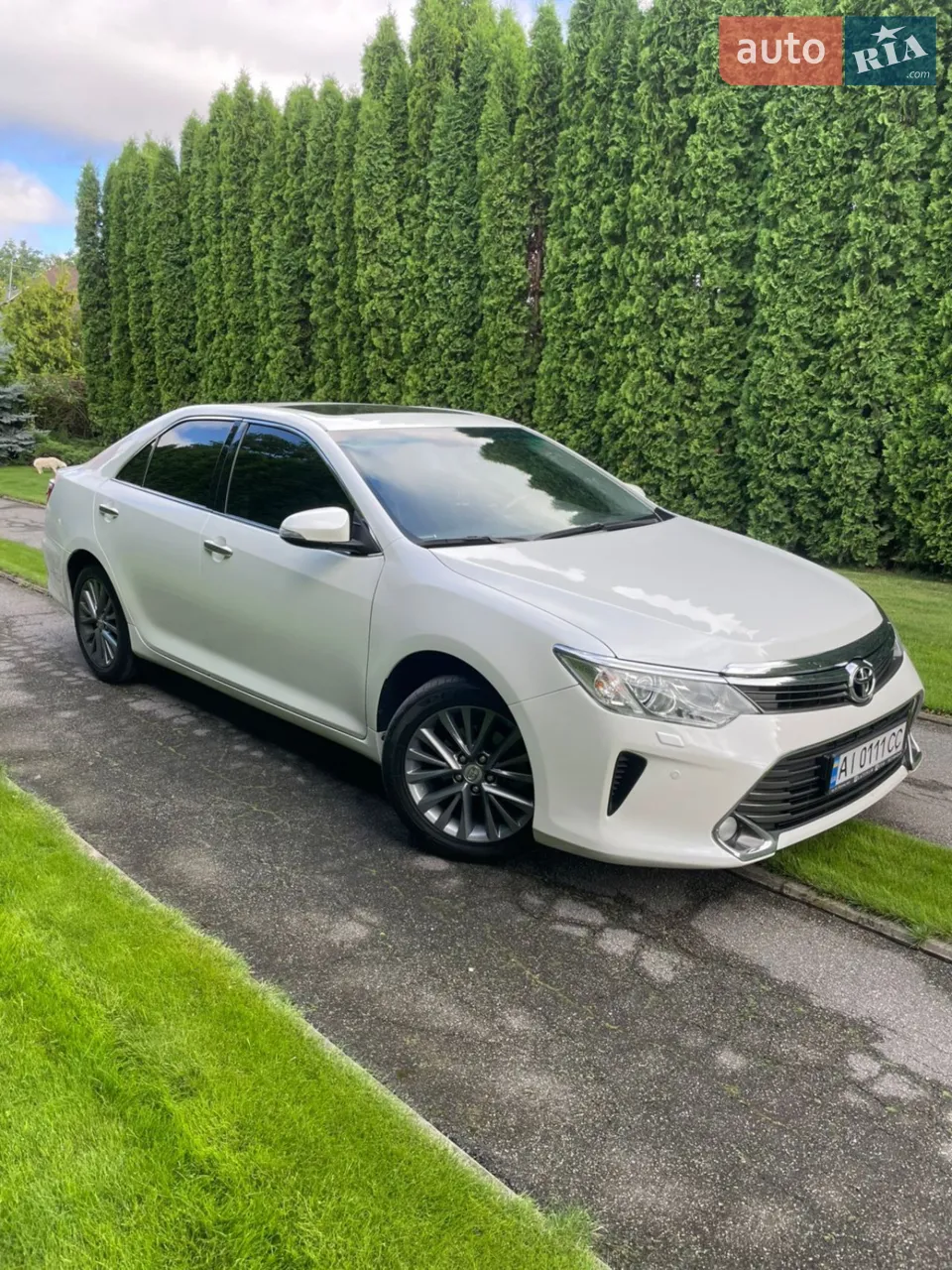 2014 Toyota Camry - фото 1