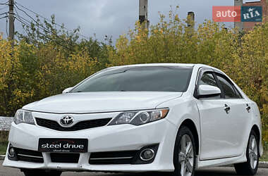 Toyota Camry 2013