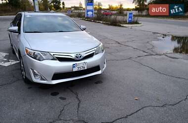 Toyota Camry  2013