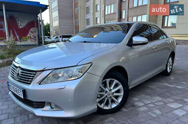 Toyota Camry  2011