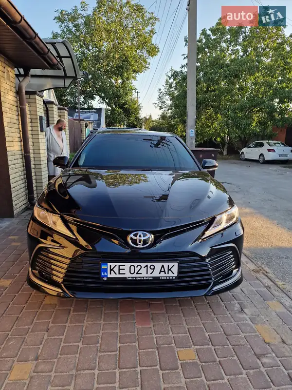 Toyota Camry 2024