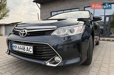 Toyota Camry  2015
