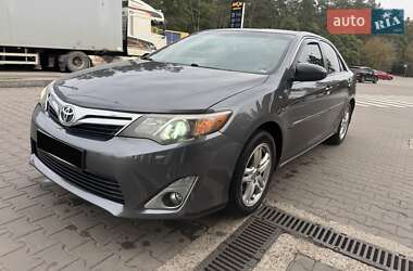 Toyota Camry  2014