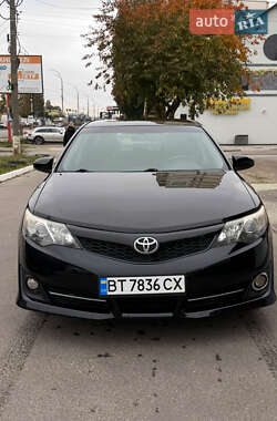 Toyota Camry  2013