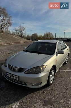 Toyota Camry 2005