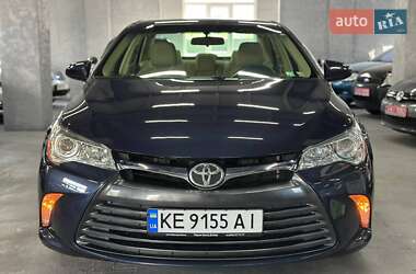 Toyota Camry  2015