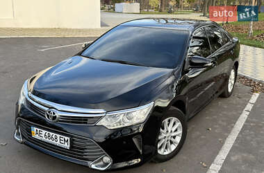 Toyota Camry 2015