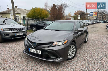 Toyota Camry  2018