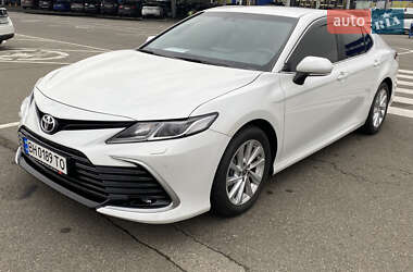 Toyota Camry 2023