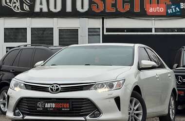 Toyota Camry  2016