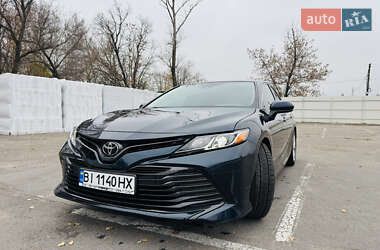 Toyota Camry  2019