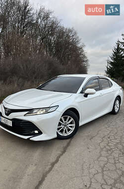 Toyota Camry  2018