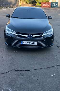 Toyota Camry  2015