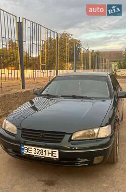 Toyota Camry 1997