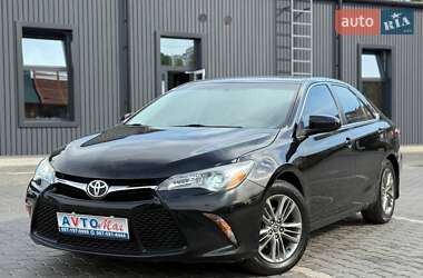 Toyota Camry 2016