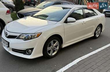Toyota Camry 2013