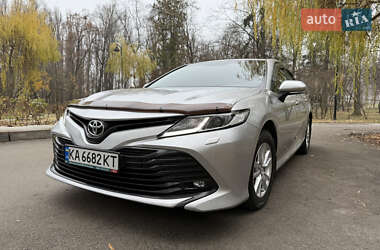 Toyota Camry 2017