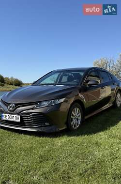 Toyota Camry  2018