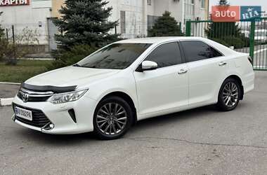 Toyota Camry 2015