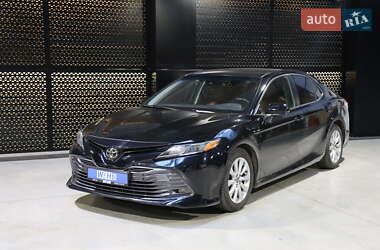 Toyota Camry  2017