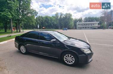Toyota Camry  2013