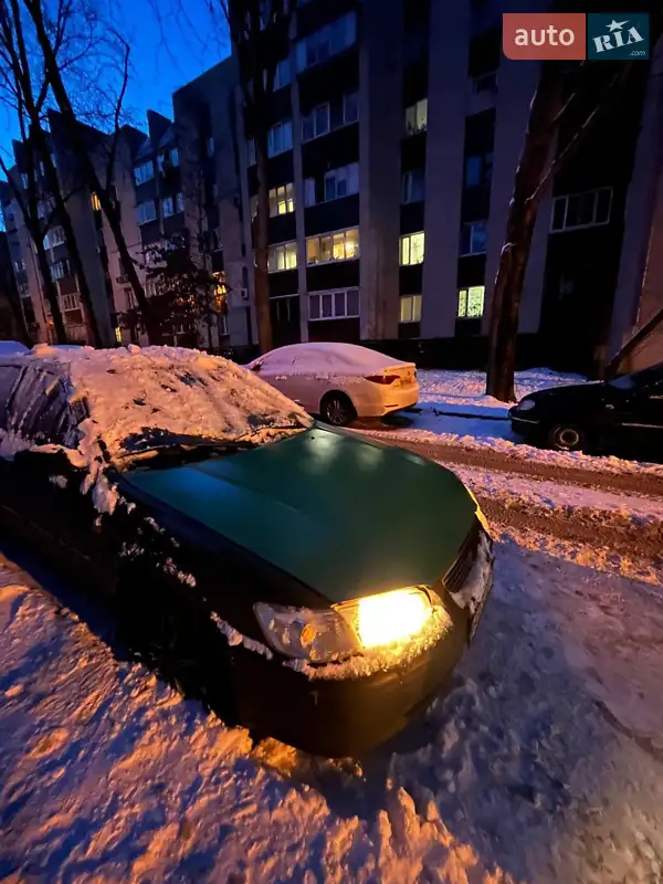 Toyota Camry 2000