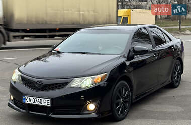 Toyota Camry  2013