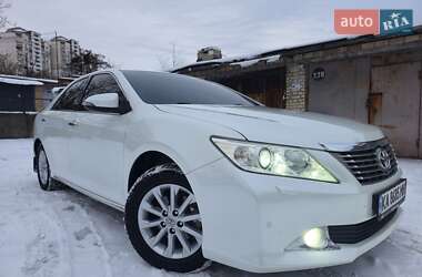 Toyota Camry 2012