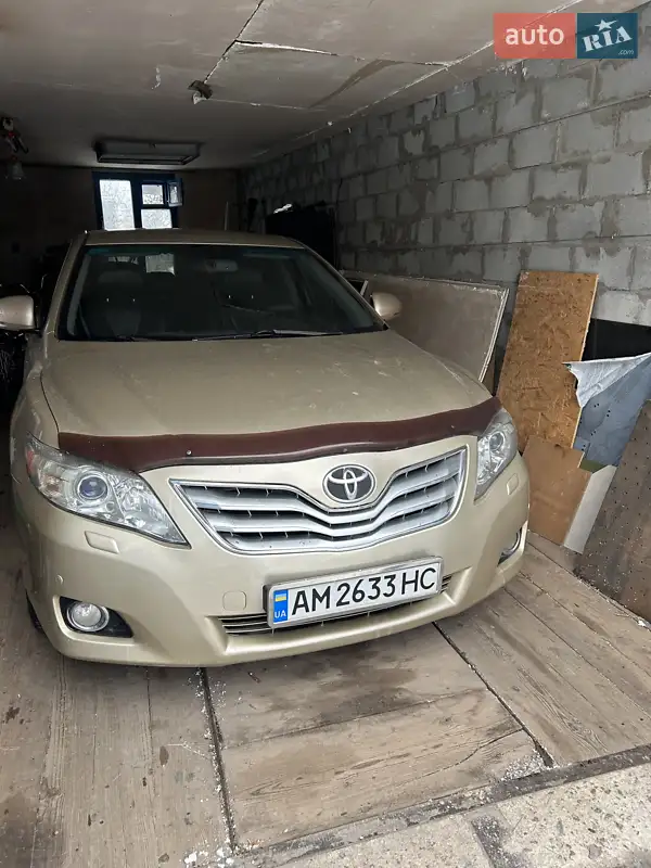 Toyota Camry
