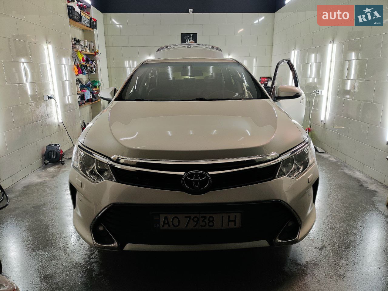 2016 Toyota Camry - мініатюра 2