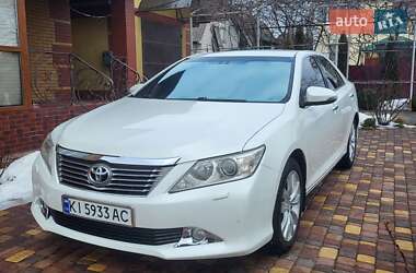 Toyota Camry 2011