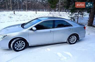 Toyota Camry  2012