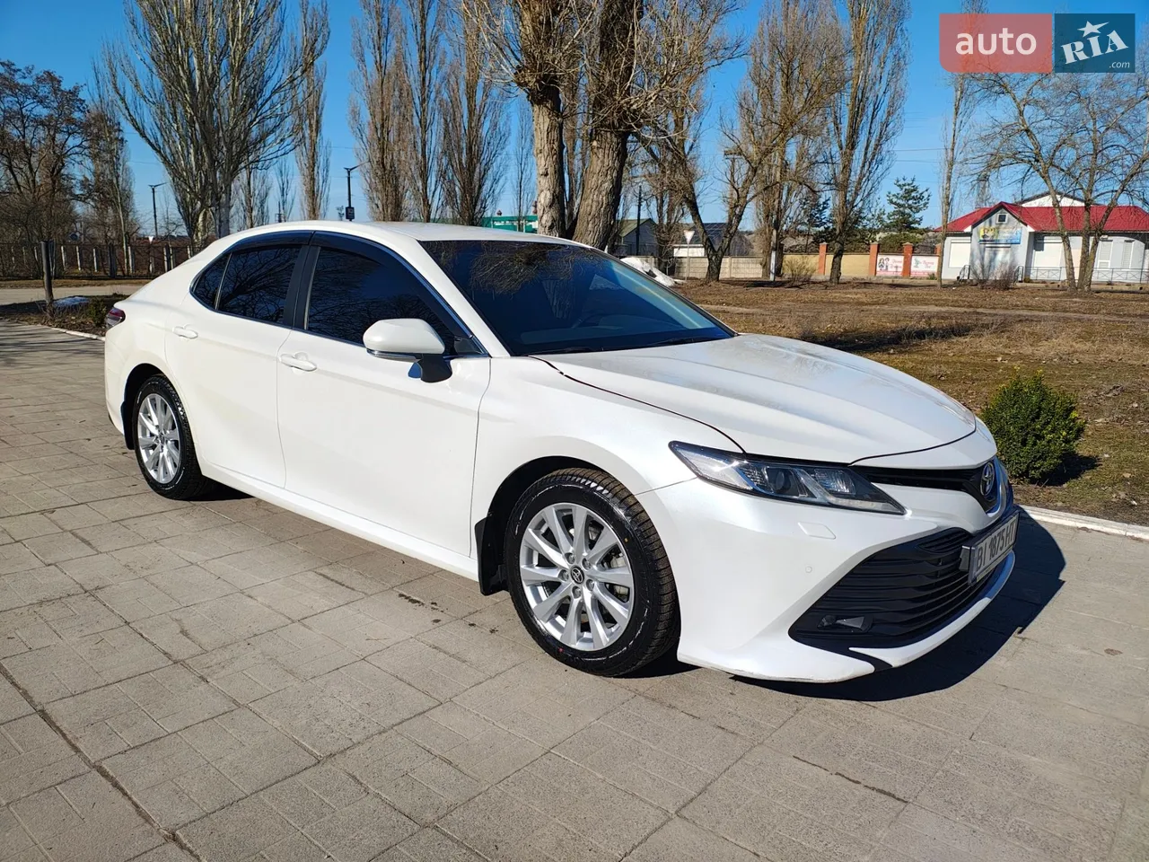 2020 Toyota Camry - мініатюра 3