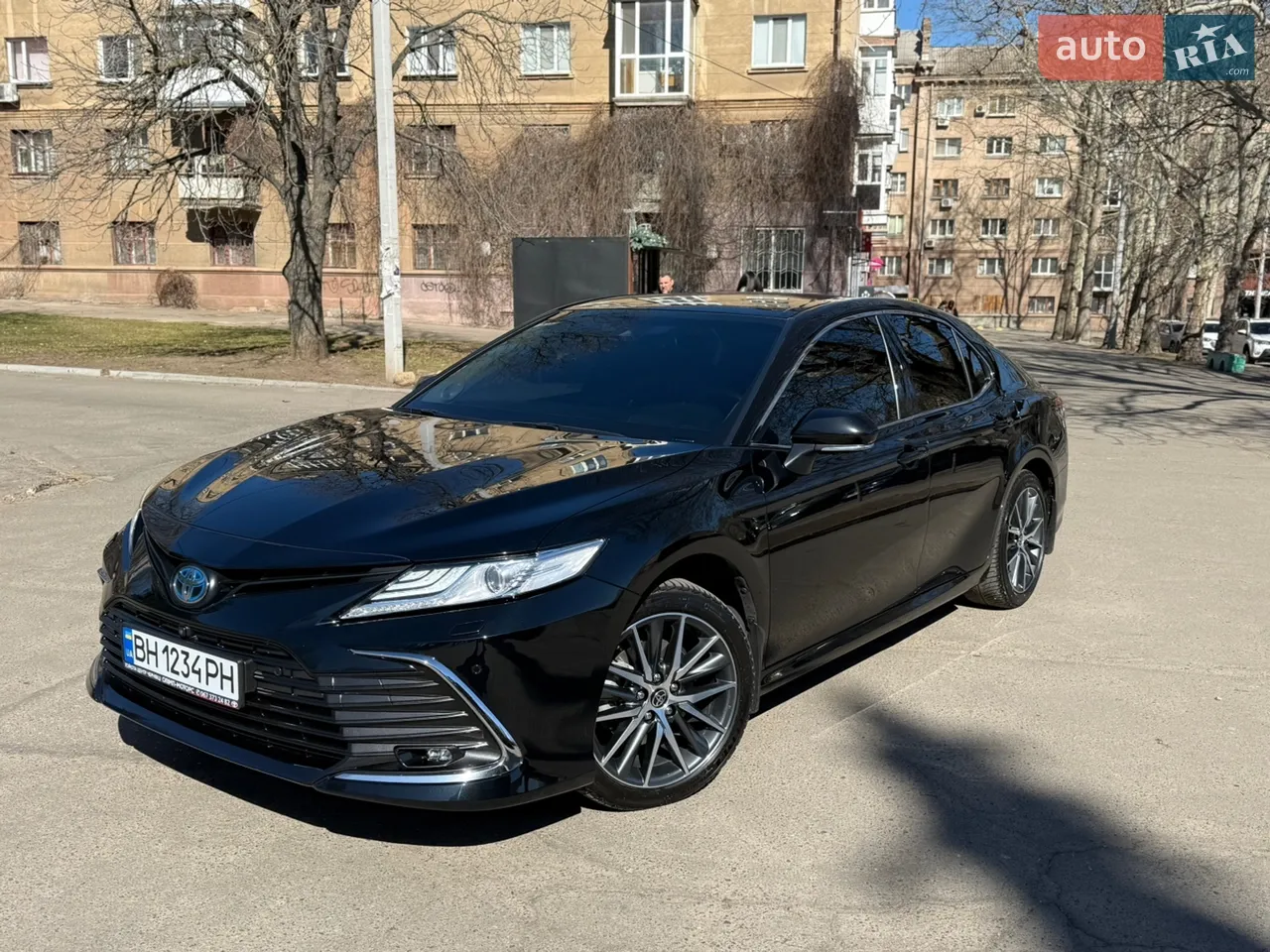 2022 Toyota Camry - мініатюра 2