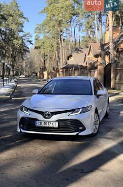 Toyota Camry  2019