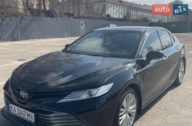 Toyota Camry 2018