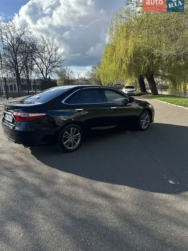 Toyota Camry 2017