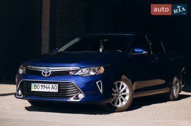 Toyota Camry 2016
