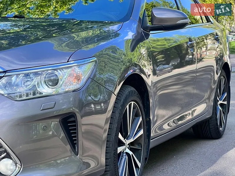 Toyota Camry 2017