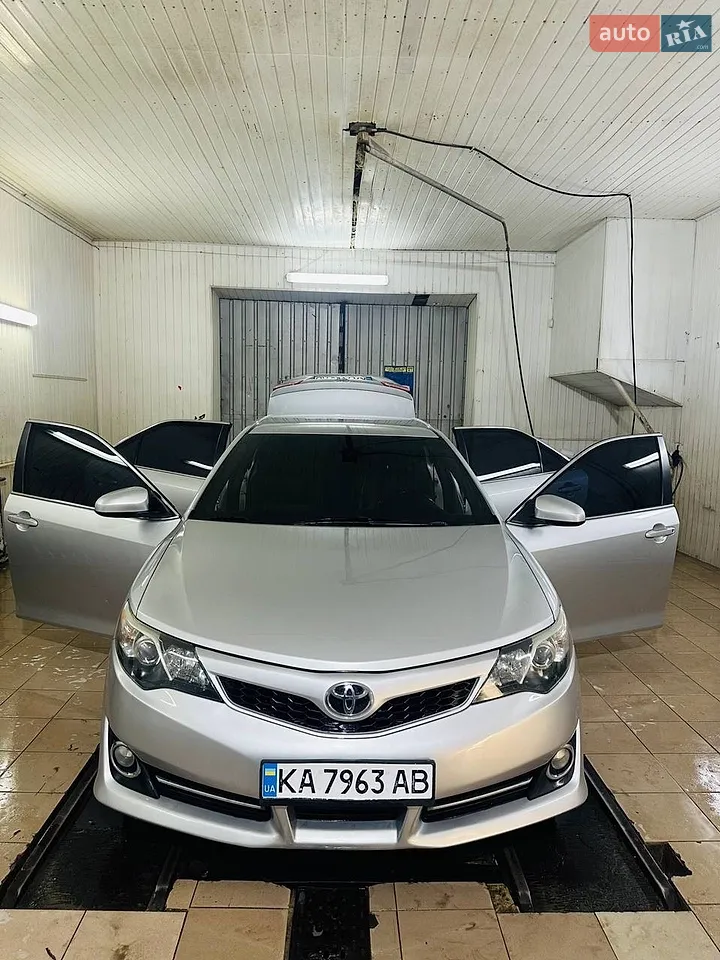 2012 Toyota Camry - мініатюра 3