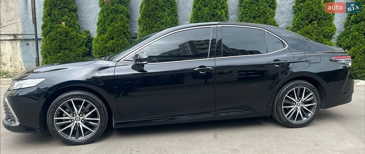 2021 Toyota Camry - мініатюра 3
