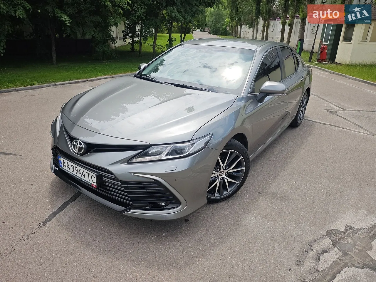 2023 Toyota Camry - фото 1