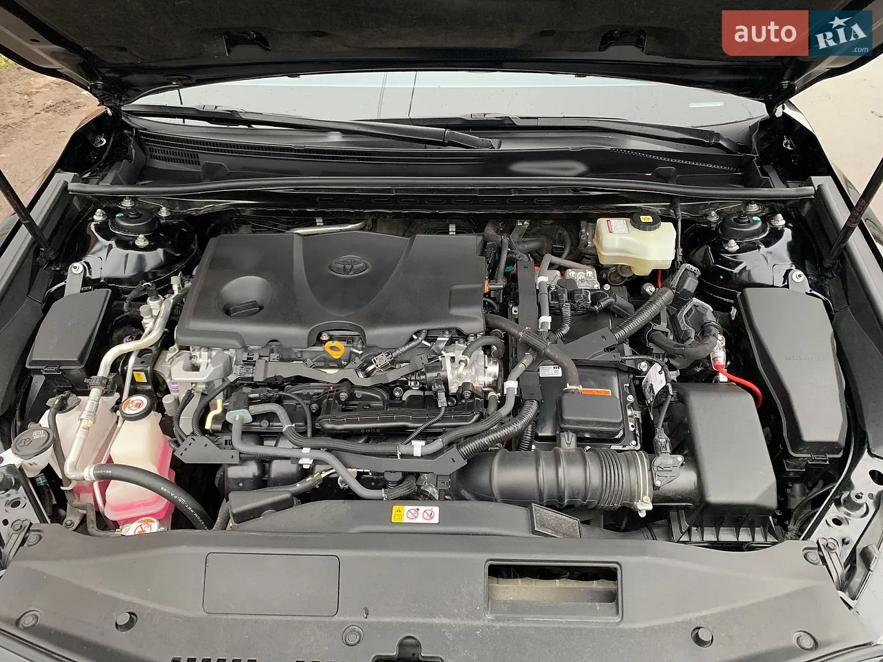 2021 Toyota Camry - мініатюра 4